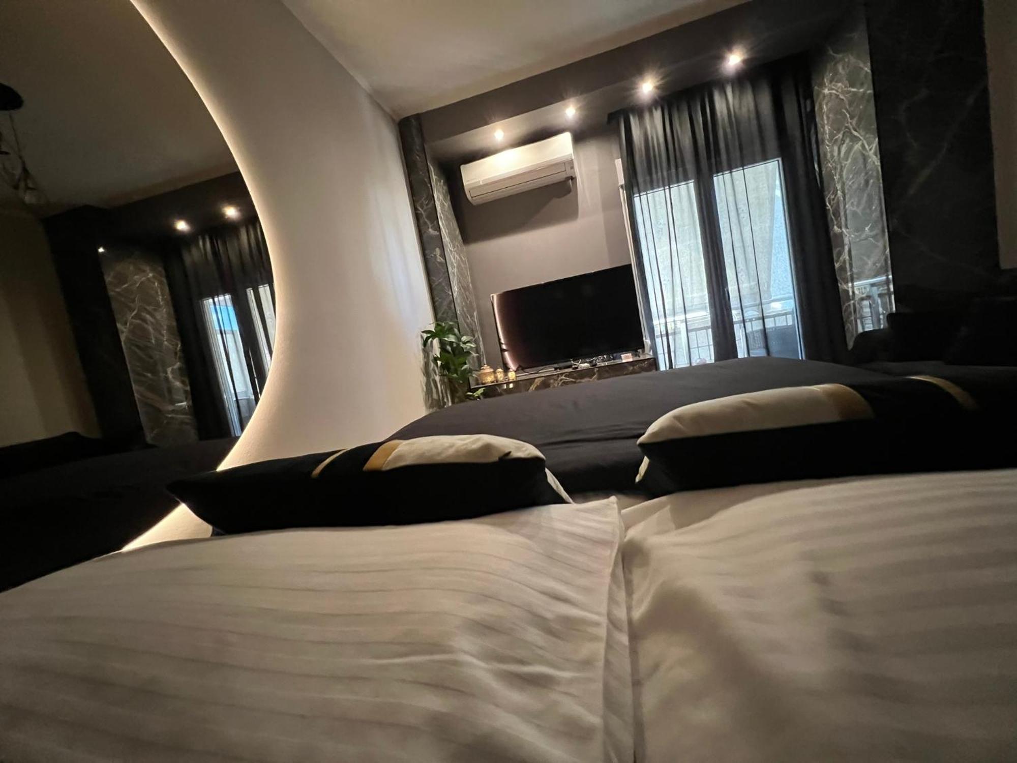 Supreme City Heart Apartment アレクサンドルポリス エクステリア 写真